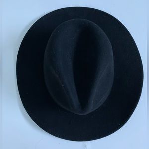 Gigi pip Wool Black Hat